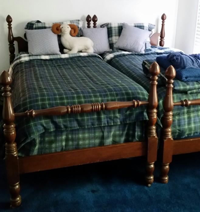 Very cool antique MATCHING Twin beds -BEAUTIFUL CONDITION !