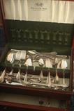 Rogers Remembrance plated flatware set - great condition!