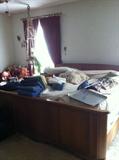 King/Twin convertable beds that match the armoire