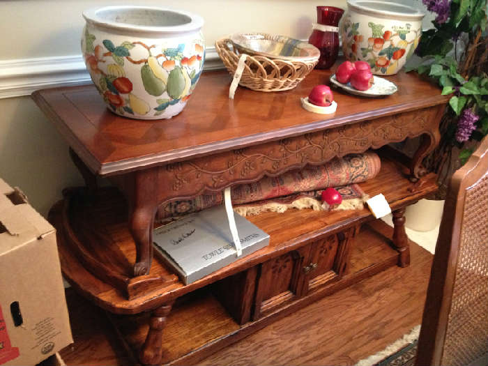 drexel french country coffee table