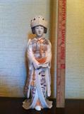 BEAUTIFUL CARVED IVORY STATUE OF THE EMPRESS