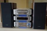 Aiwa home stereo