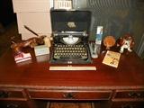 Vintage underwood typewriter. Super nice desk with 7 drawers.