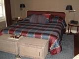 king size bed