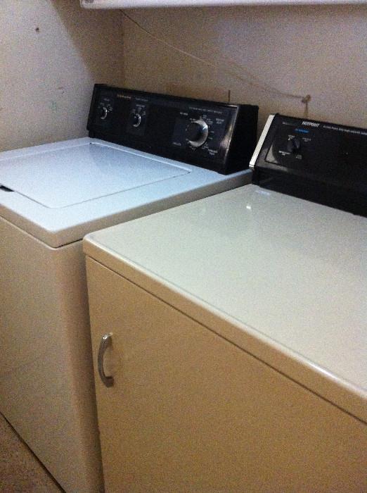      Hotpoint dryer &  Kitchen Aid washing machine