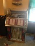 Vintage Wurlitzer Juke Box! Fantastic! SOLD