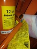 12 ton Hydraulic Jack, Brand New, Never Assembled and Never Used