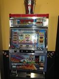 777 SOLEX Slot Machine with 5 Line Payout.  Have a Ball with These Cool Lighted Vintage Slot Machines ready for your Bar / Home / Game Room  SLUGS INCLUDED and KEYS!