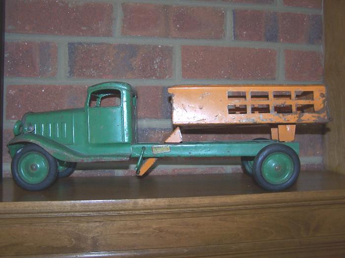 Vintage Turner Toys Dump Truck