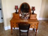antique dressing table 