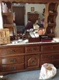 SOLID WOOD DRESSER WITH MIRROR