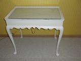 White Queen Anne tea table w/pullout side shelves