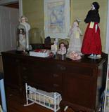 Queen Anne Sideboard / Buffet