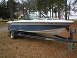 1986 Thundercraft 17' - 140 HP Merc Cruiser I/O