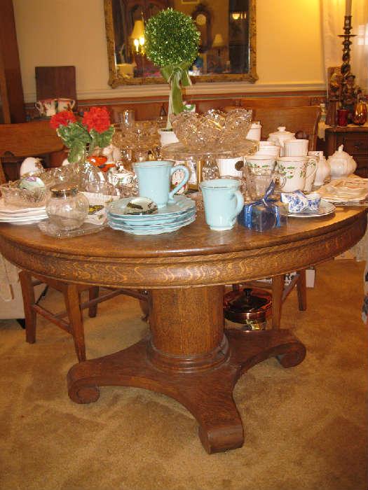 6 pc. round oak table set w/leaves, all sorts of china & crystal pcs...