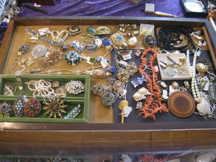SOME of the jewelry....(no gold)