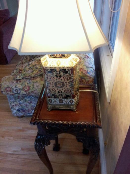 Asian Table and Ginger Jar Lamp - very nice