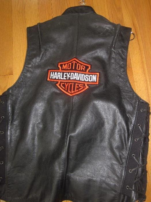 Harley Davidson leather vest, size M