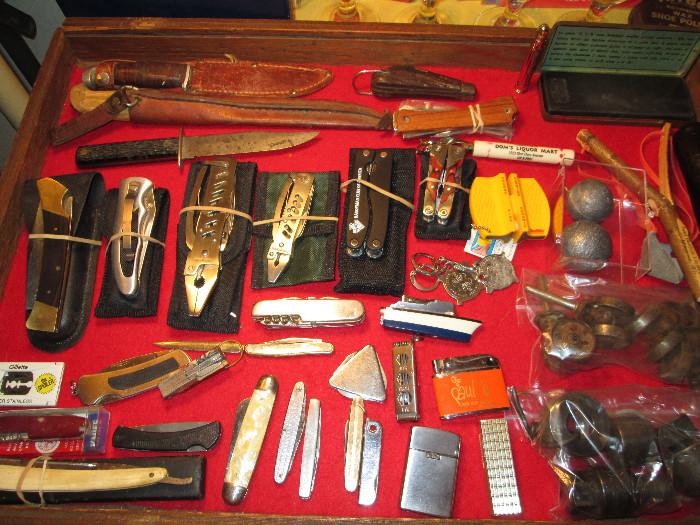 Pocket knives, hunting knives, pocket tool sets