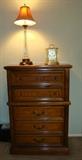 SOLID WOOD CHEST OF DRAWERS - NICE !