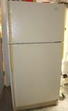 GARAGE FRIDGE "MAYTAG" IN REALLY GOOD CONDITION