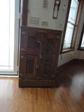 Antique White Mountain Grand Ice box- will add better photo Tuesday evening