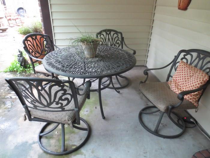 Nice iron patio furniture
