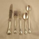 Lot 95: 43pcs 'Old Master' Flatware