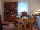 Maple Dining room Set!