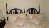 King-size Sealy Posturepediac Bed