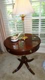 Lane Lamp Table