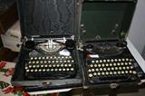 Vintage Type Writer