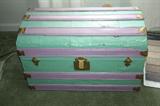 VINTAGE TRUNK
