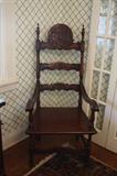 VINTAGE CHAIR