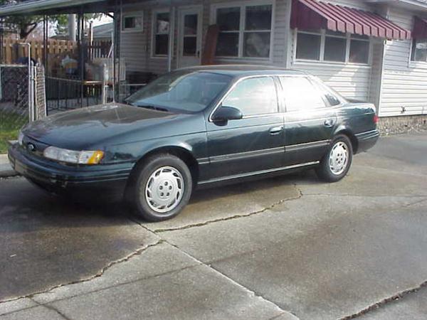 1994 Ford Taurus Dark Blue with Beige interior has 91,000 Grandma driven miles 