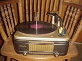 Vintage Silvertone Record Player
