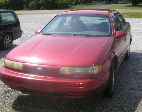 1995 Ford Taurus