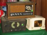 ANTIQUE RADIOS $10