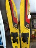                          Water skiis - CG Trainers