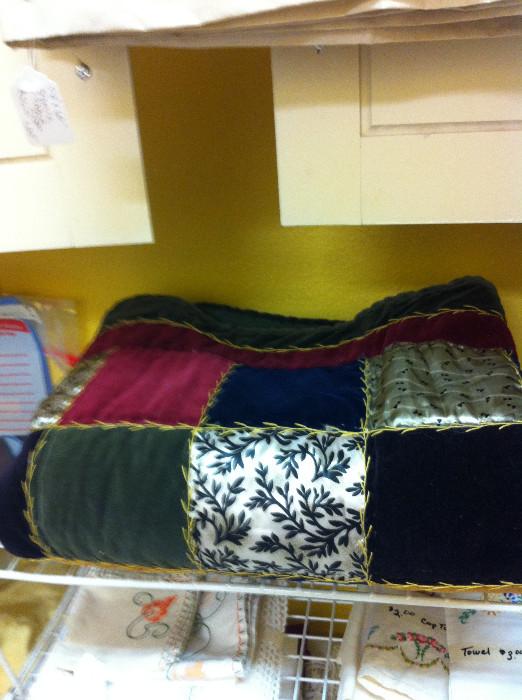                     Lovely bedding & other linens