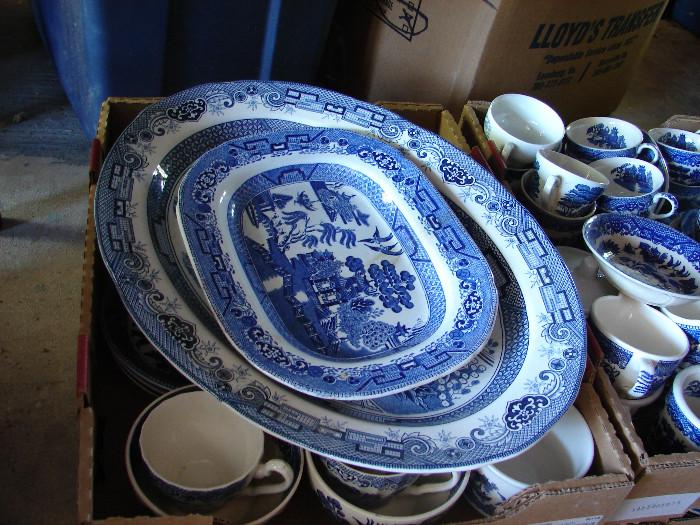 Blue Willow platters. The family once owned The Blue Willow Shop in Virginia and there are many pieces in the sale from various makers.