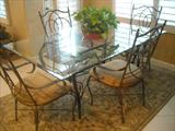 Iron table & Chairs