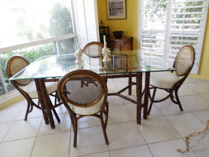 Glass Top dining Table, 4 chairs