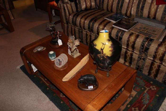 BEAUTIFUL INDIAN VASE WITH STAND