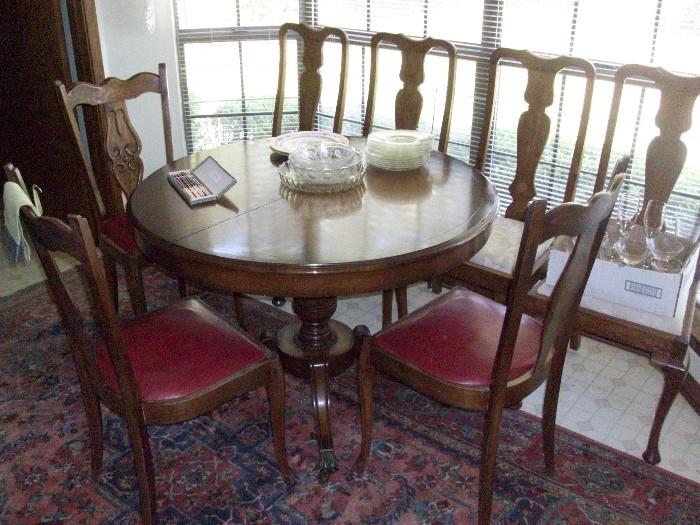 41" Pedestal Table - (2) Set of 4 chairs - 