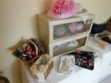 Vintage hats and purses