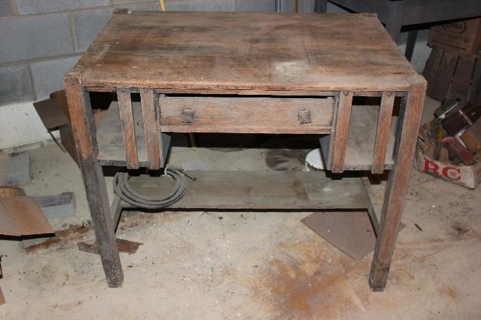 REAL Arts and Crafts desk with it's original knobs