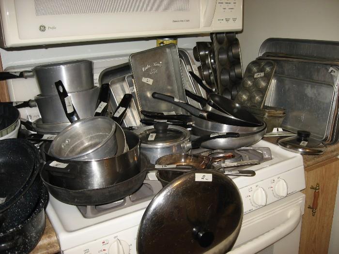 Cookware, fry pans, bread pans, cookie sheets....more!