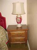Night stand & Vintage Lamp