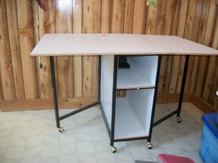 Cutting Table for Sewing